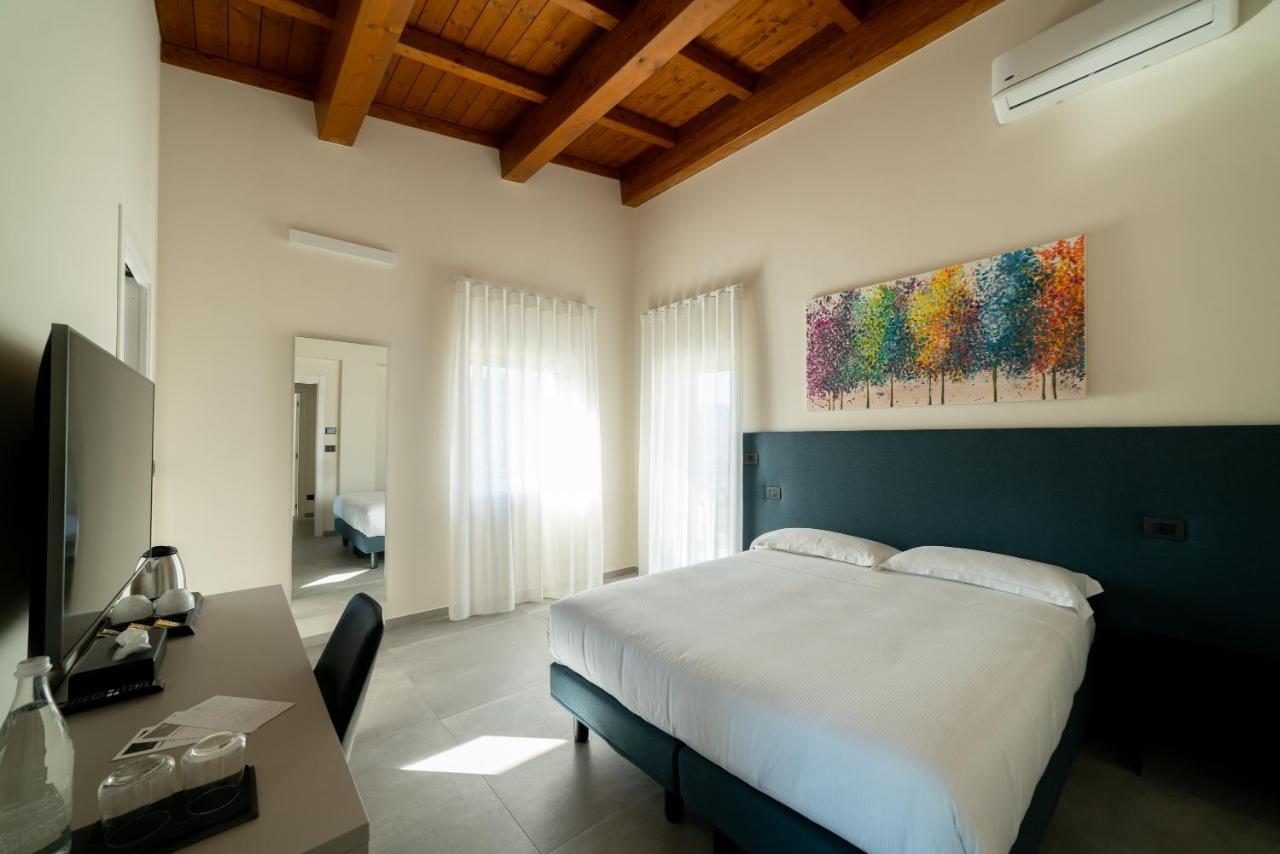 Villa Porrelli Rooms & Spa Suite San Demetrio ne' Vestini Exterior photo